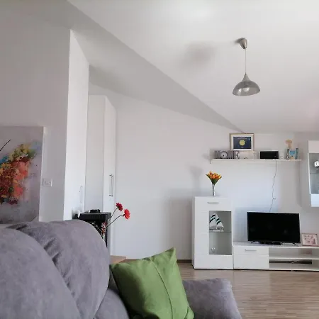 Ivana Appartement *